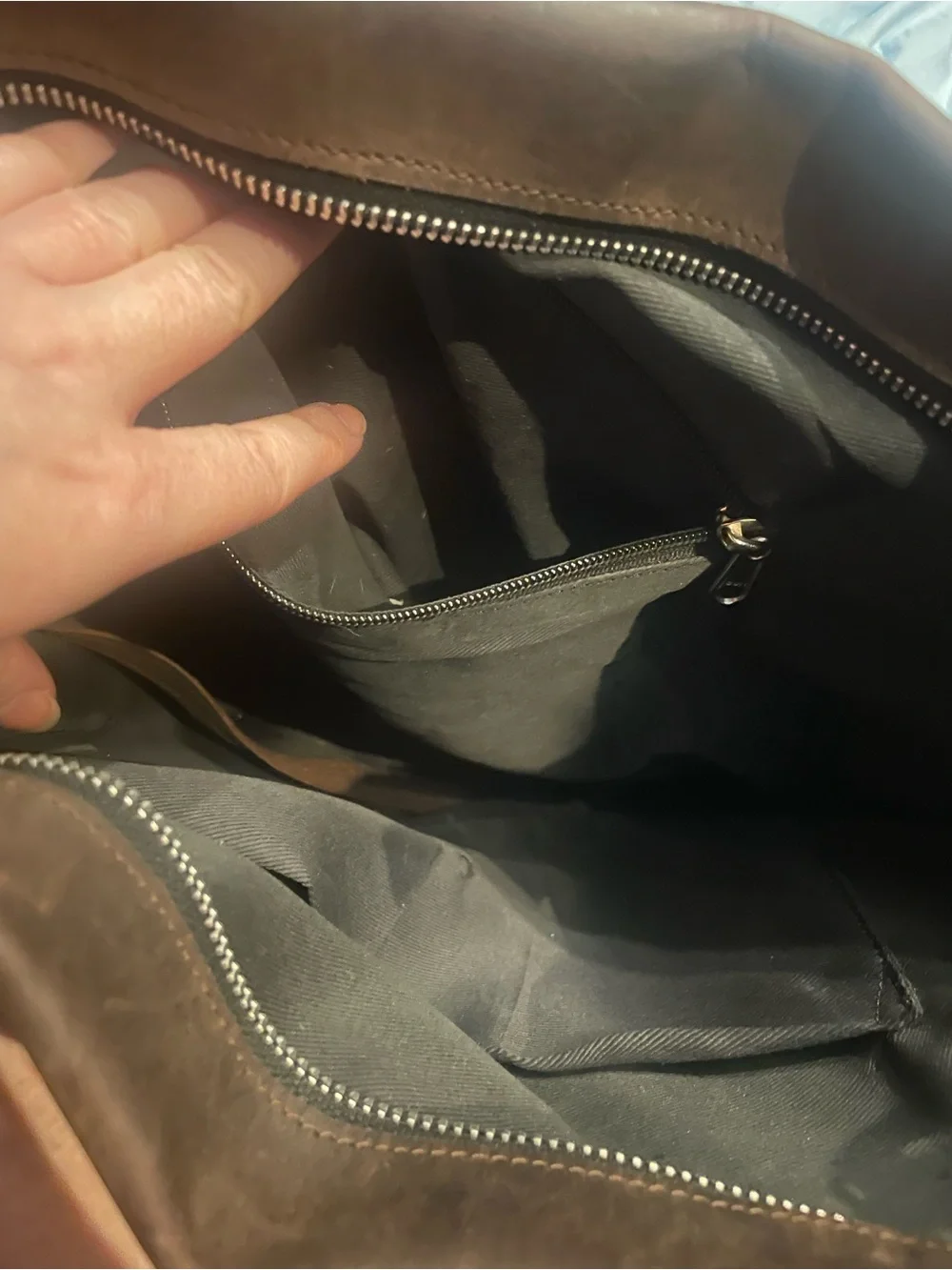 Classic Brown Leather Tote Bag - Stylish Everyday Carry
